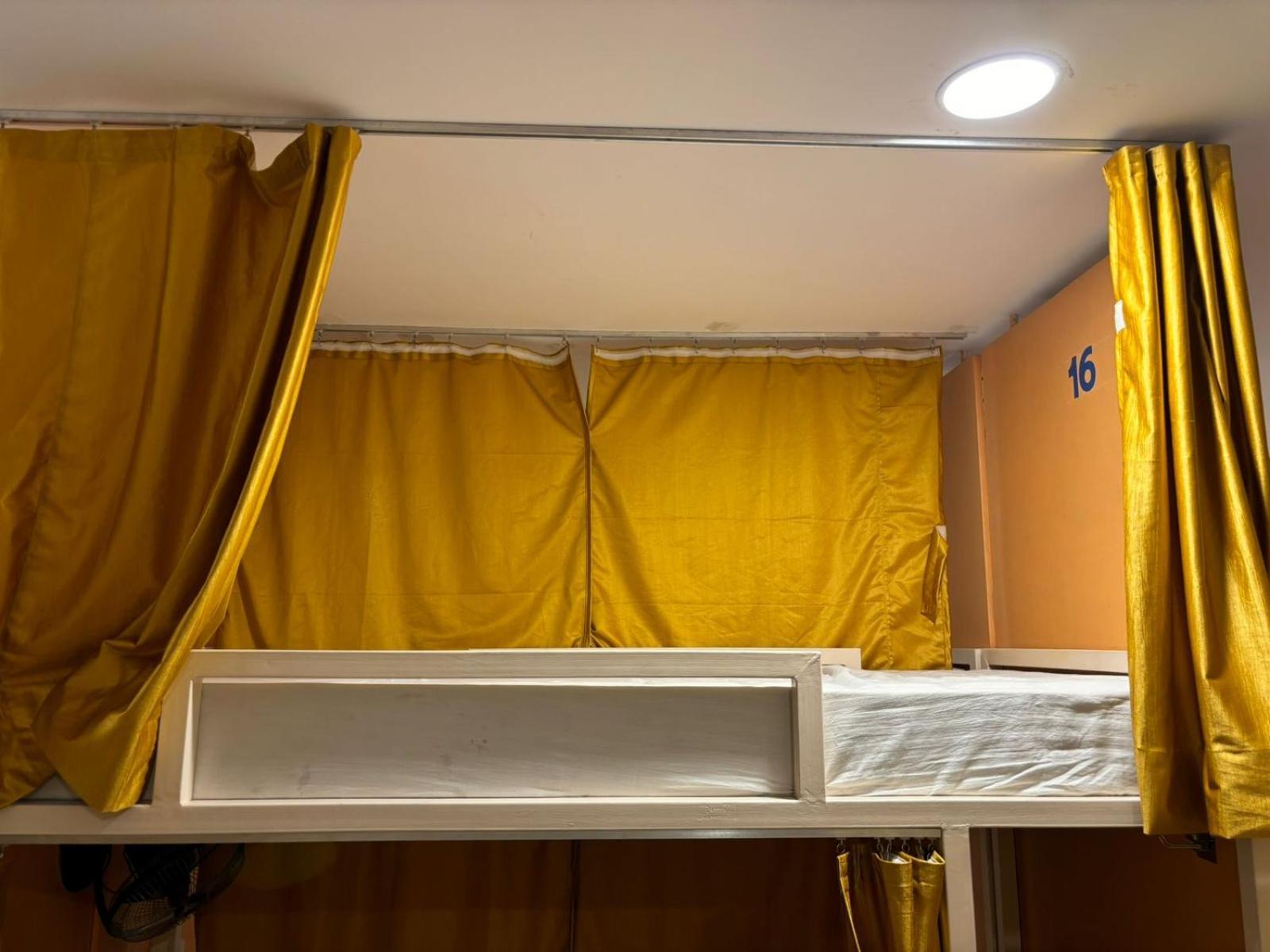 Orange Stays Варанасі Екстер'єр фото